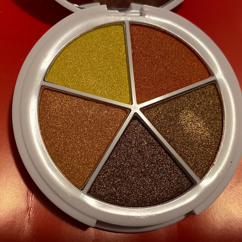 Eyeshadow